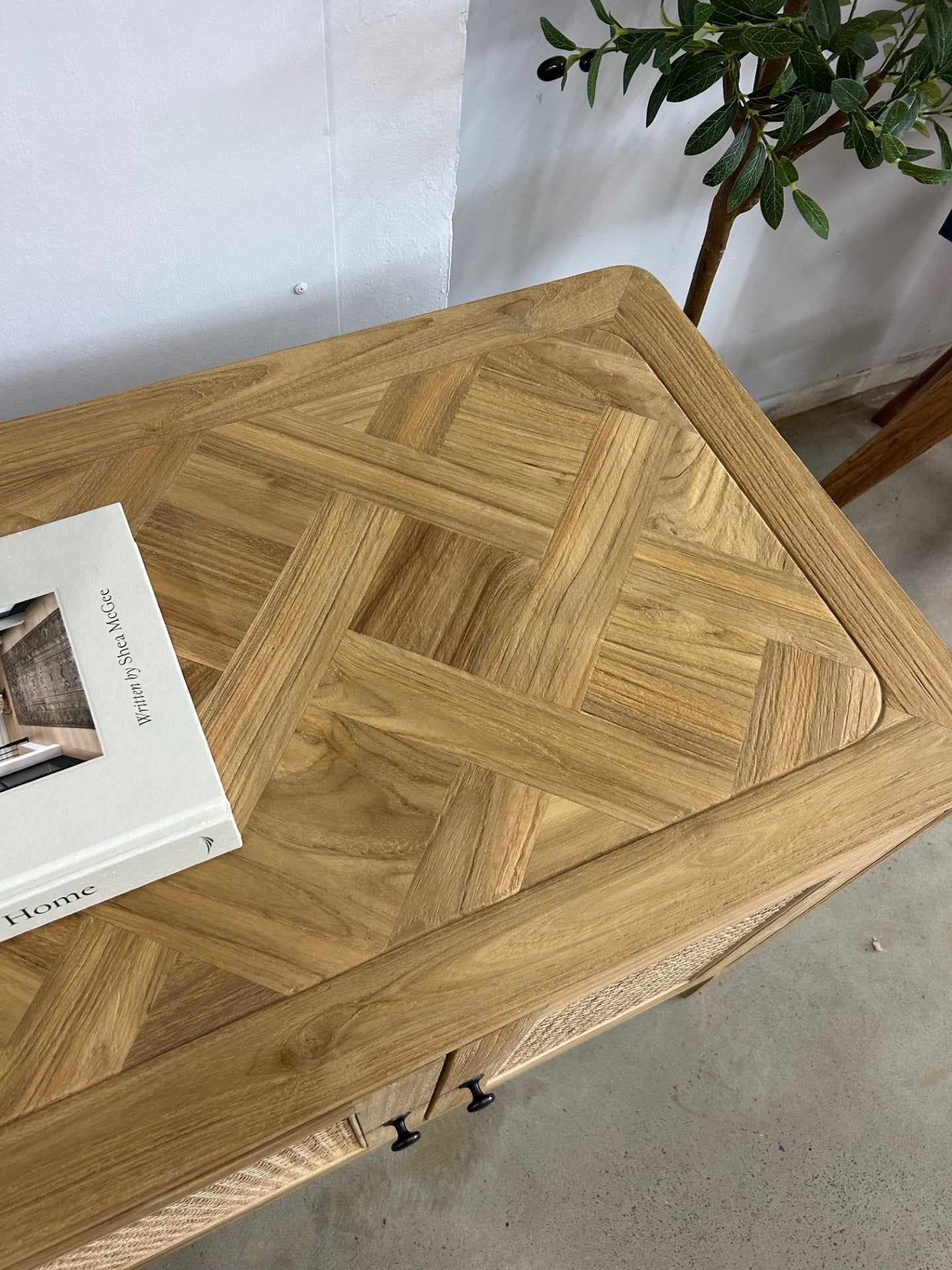 Montreal Rattan 2-Door Buffet